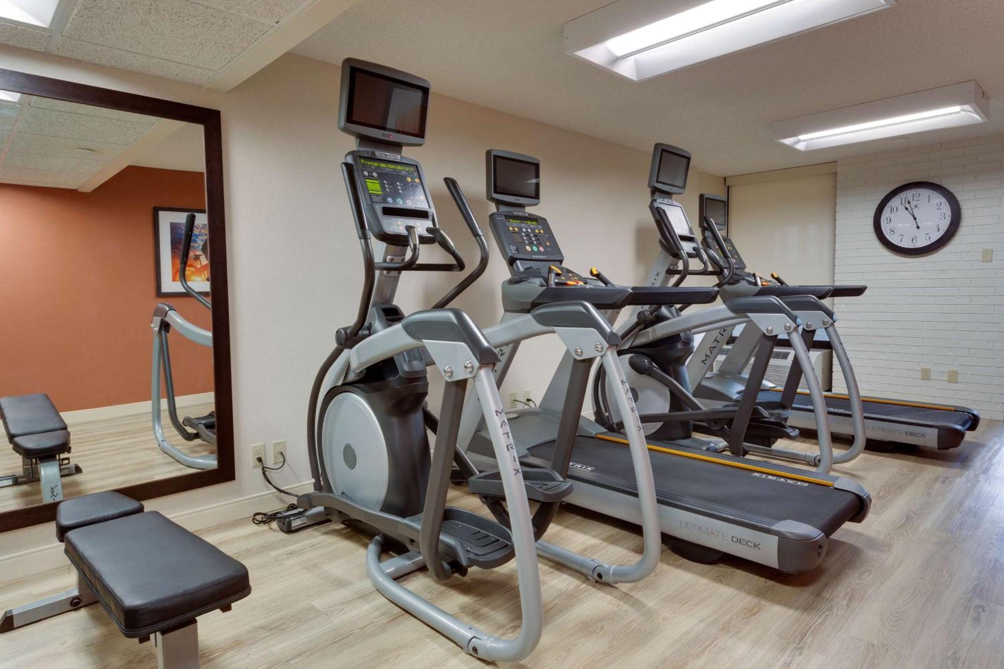 Drury Inn & Suites Columbia Stadium Boulevard Dış mekan fotoğraf