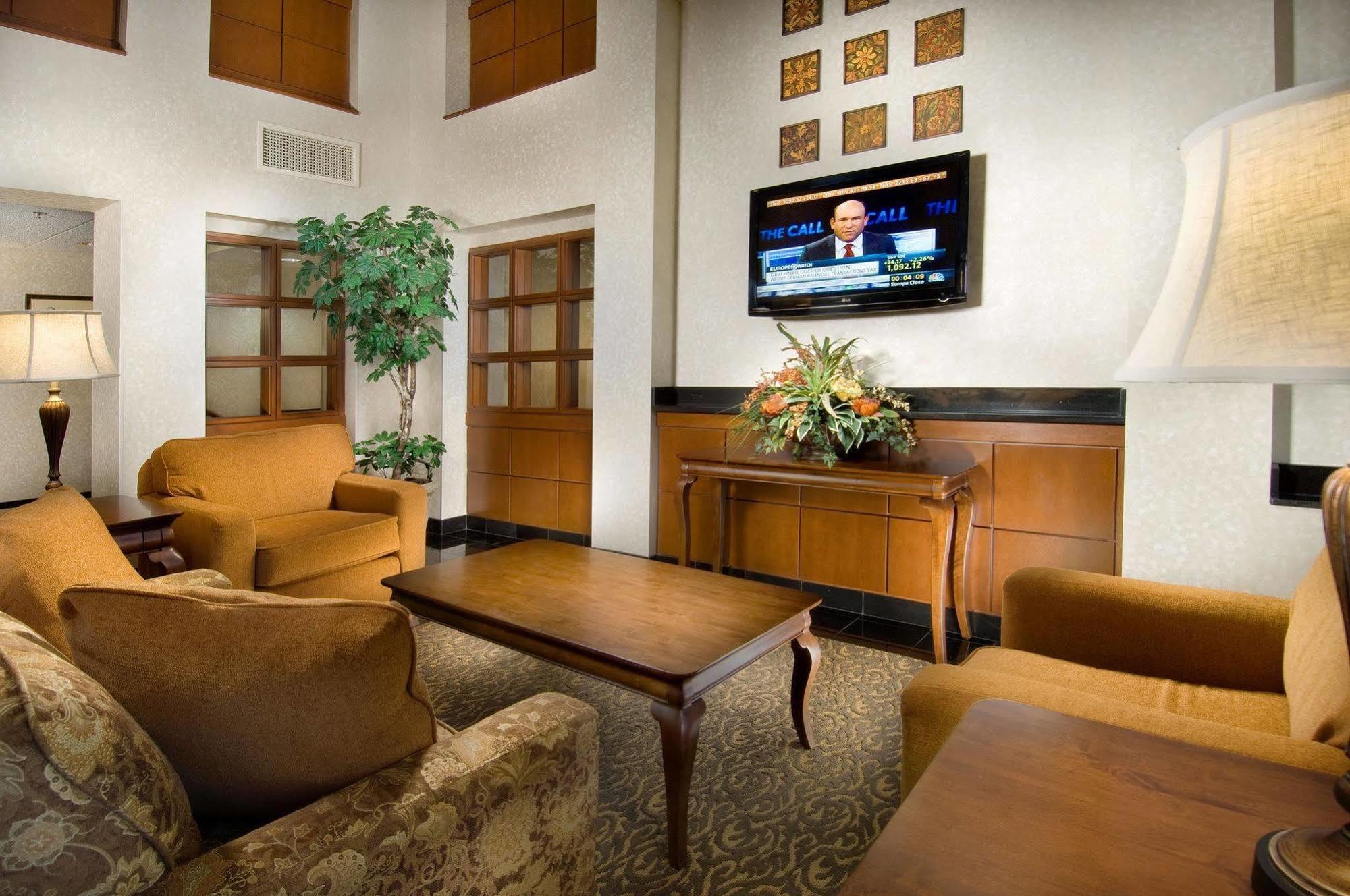 Drury Inn & Suites Columbia Stadium Boulevard Dış mekan fotoğraf